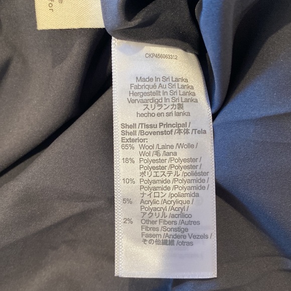 Madewell wool mini button down skirt with front and back pockets - Picture 8 of 9